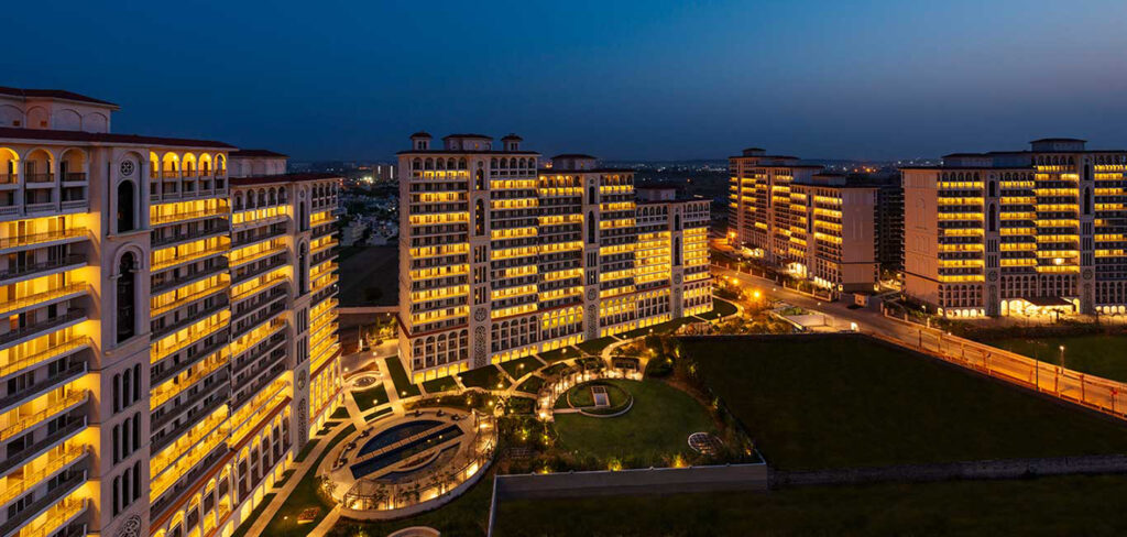 DLF Skycourt
